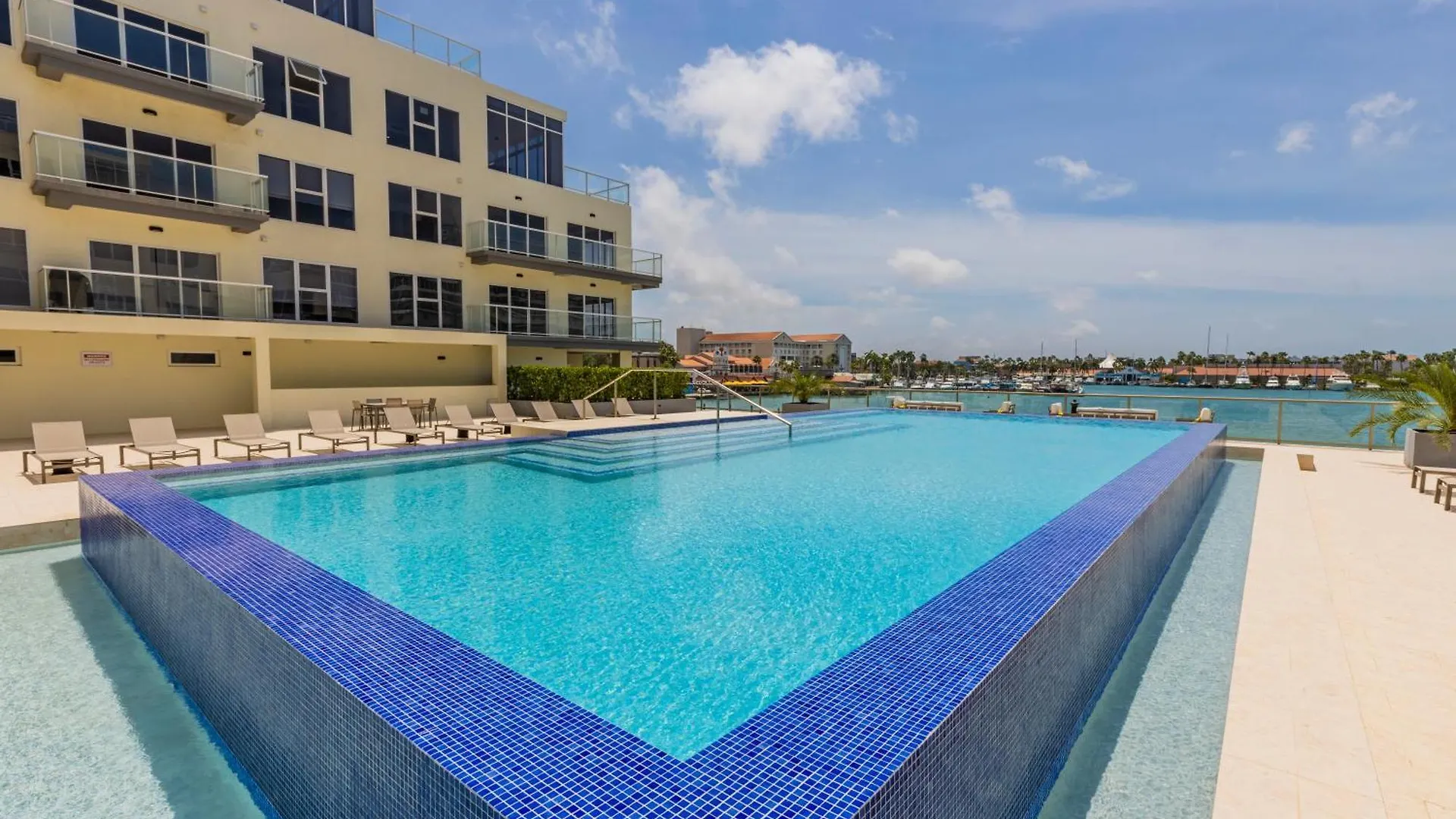 Apartment Unforgettable Where Excellence Convenience Meet Oranjestad